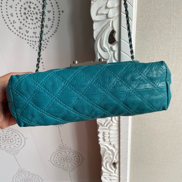 Marc Jacobs Cross Body Bag - Picture 3 of 4